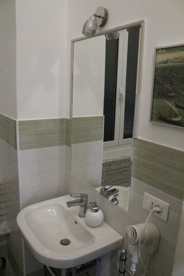 Rooms 18A Genua Exterior foto
